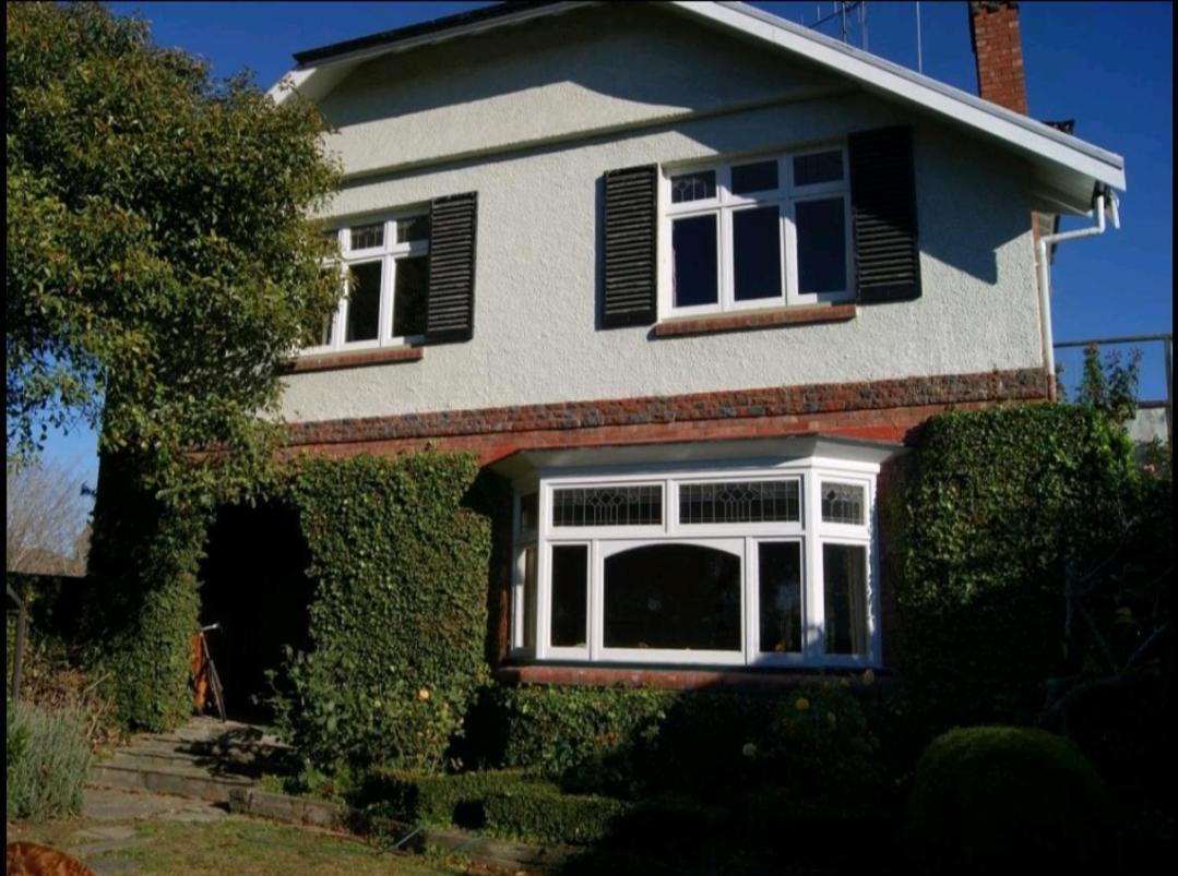 Hôtel 100 Year Old English Character House à Timaru Extérieur photo
