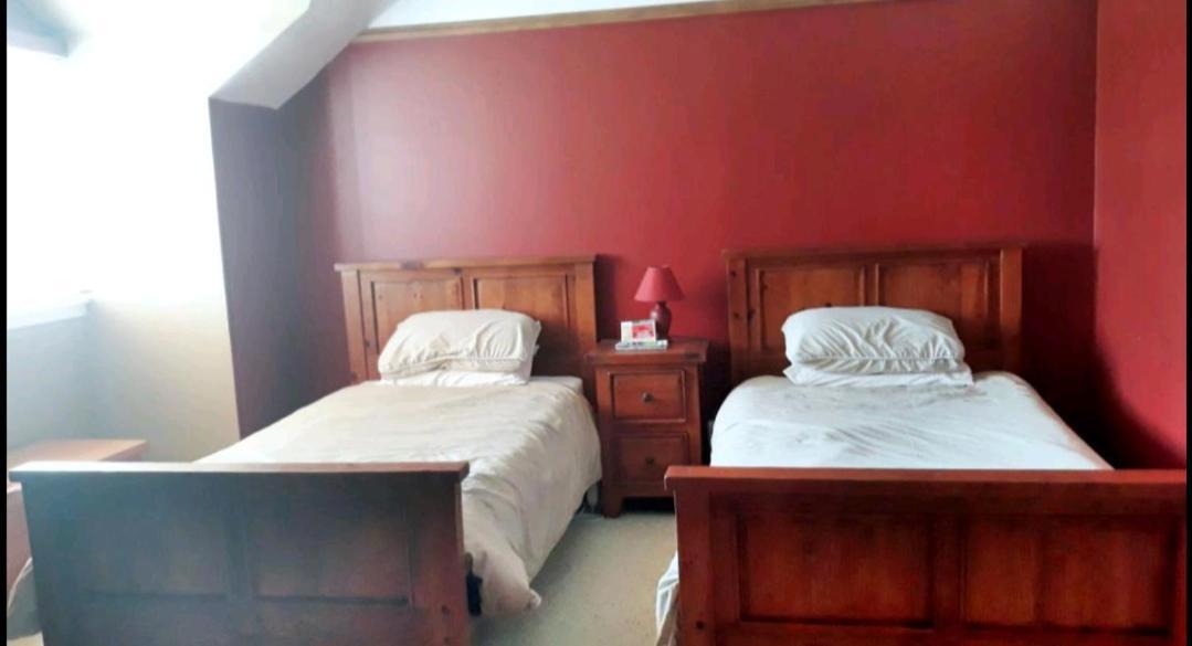 Hôtel 100 Year Old English Character House à Timaru Chambre photo